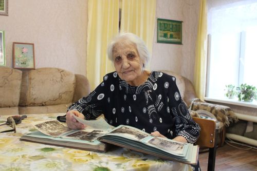 Елабужанка Магинур Зинатуллина отметила свой 90-летний юбилей