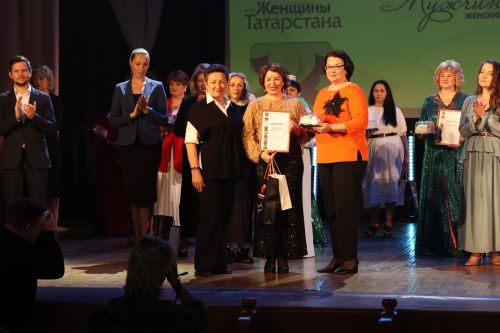 Семь елабужан победили в конкурсе «Женщина года. Мужчина года: женский взгляд»