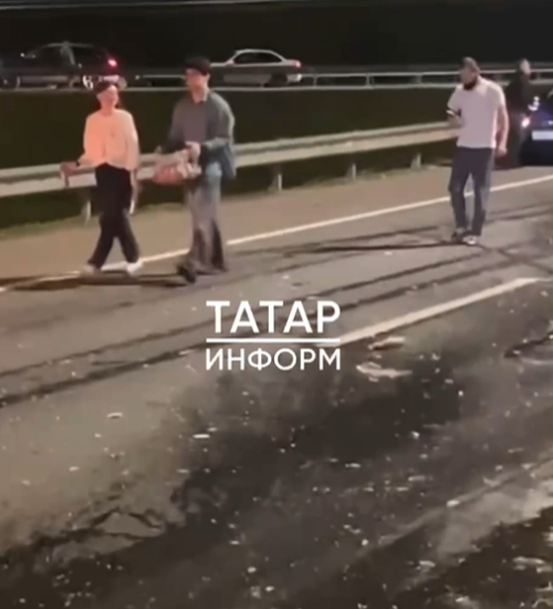 В Татарстане перевернулась фура с пивом