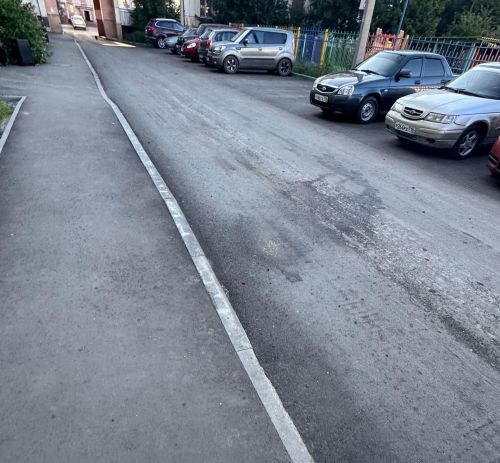 Елабужане жалуются на грязные следы после мусоровоза