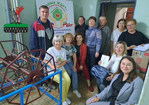 Волонтёры из Нижнекамска и Елабуги сшили термоодеяло для участника СВО