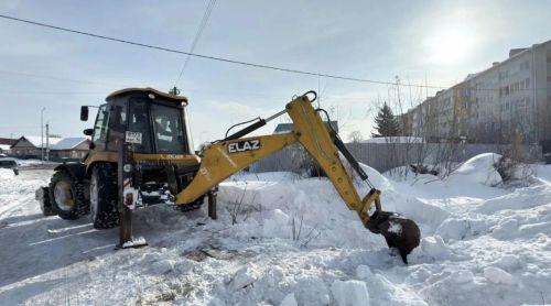 В Елабуге коммунальщики прочищают ливневки и дренажные канавы