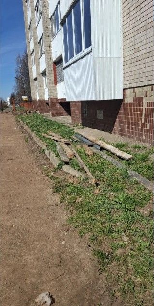 От предупреждения до 500 тысяч рублей: в Елабуге проверяют чистоту территорий у магазинов и предприятий