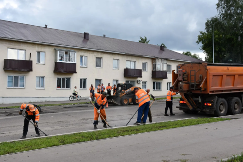 В Елабужском районе продолжается масштабное обновление дорог