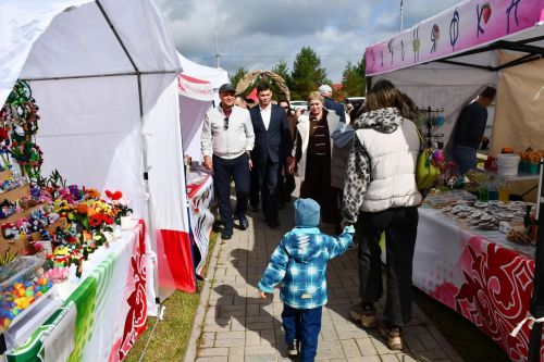 «Луковую царицу» выбрали на фестивале в Елабужском районе