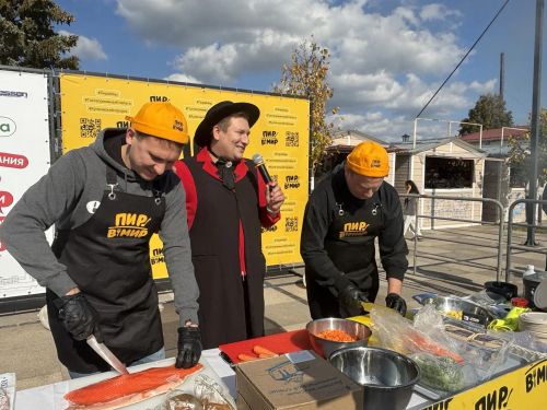 Вкусно и с пользой: главврач Елабужской ЦРБ присоединился к фестивалю «Пир в мир»