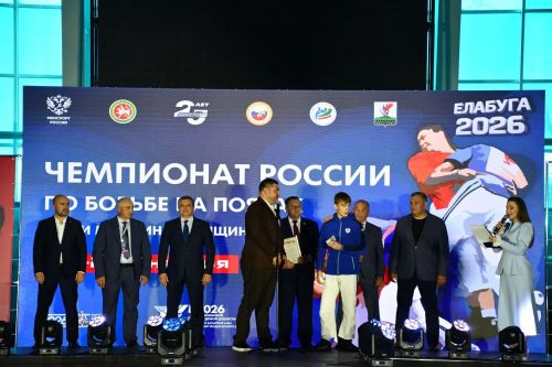 В Елабуге определили победителей Чемпионата России по борьбе на поясах
