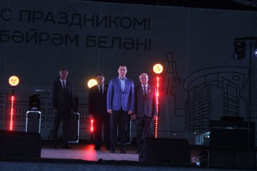 Многодетной семье в Елабуге вручили жилищный сертификат на собственную квартиру