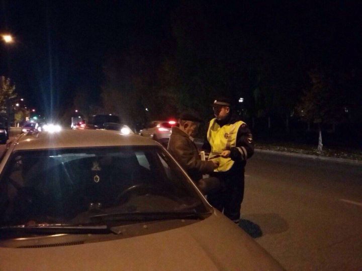 Ночью в Елабуге задержали пьяного водителя
