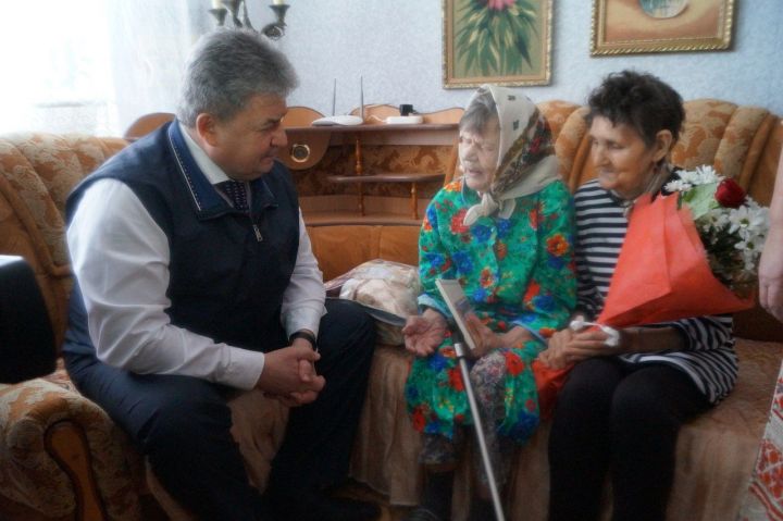 Елабужанка отметила свой 100-летний юбилей