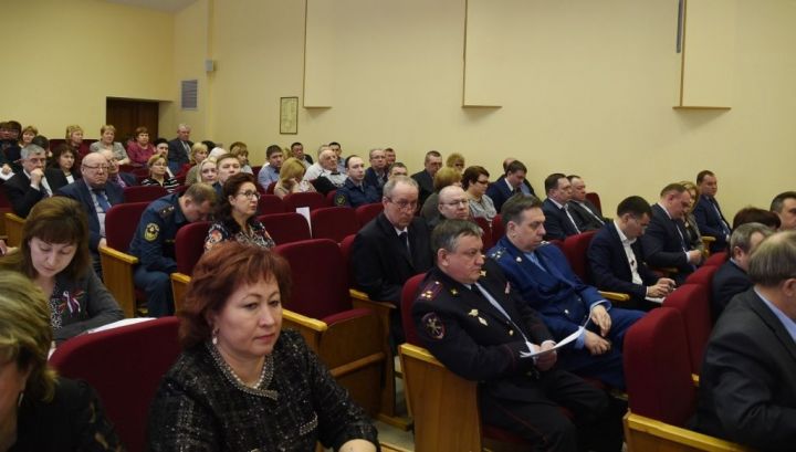 В Елабуге обсудили меры безопасности на предстоящих выборах Президента России