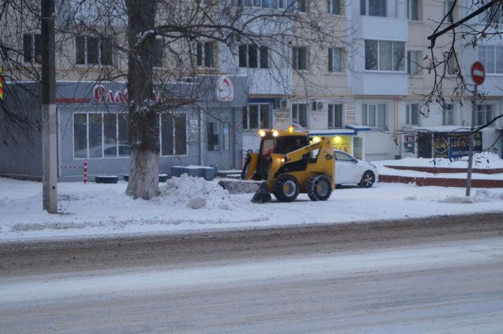 В Елабуге выпало рекордное количество снега