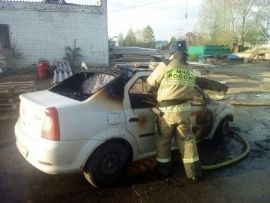 В Елабуге сгорел автомобиль
