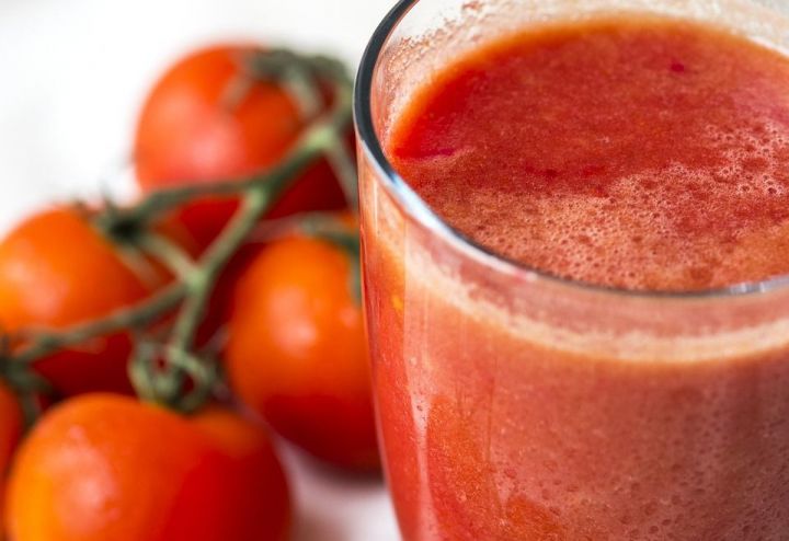 У томатного сока выявлены опасные свойства