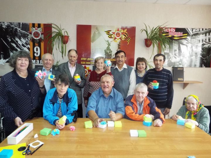 «Вдохновенный» мастер-класс» прошел в Елабужском доме-интернате  для престарелых и инвалидов
