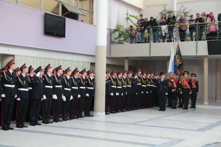 Елабужское суворовское военное училище отмечает юбилей