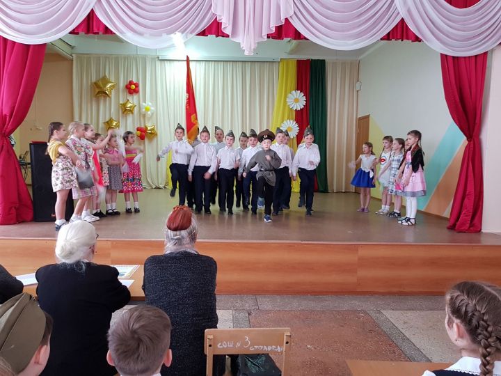Школа №3 Елабуги празднует День защитника Отечества