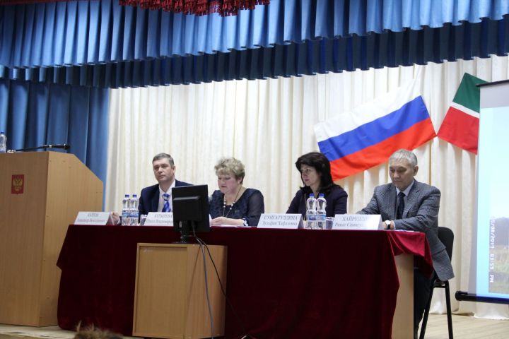 В Яковлевском сельском поселении Елабужского района состоялась отчетная сессия