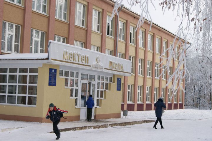 В школах Елабуги началась запись детей в первый класс