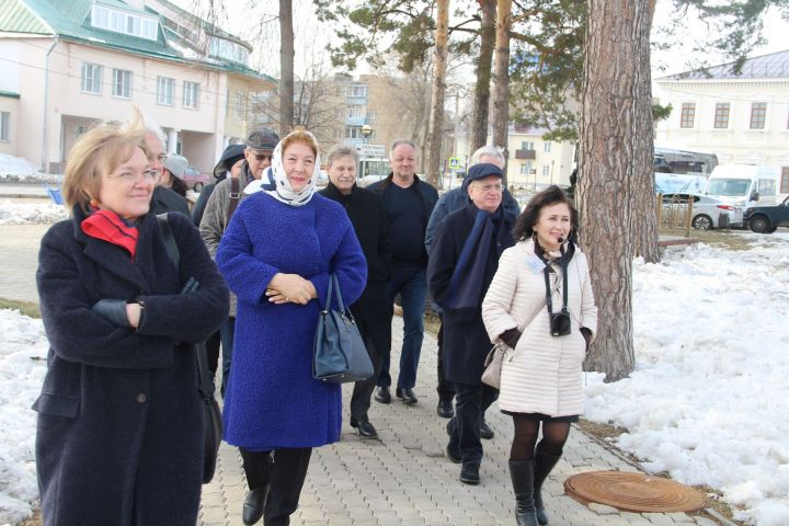 Елабугу посетила делегация музейщиков во главе с директором Эрмитажа Михаилом Пиотровским