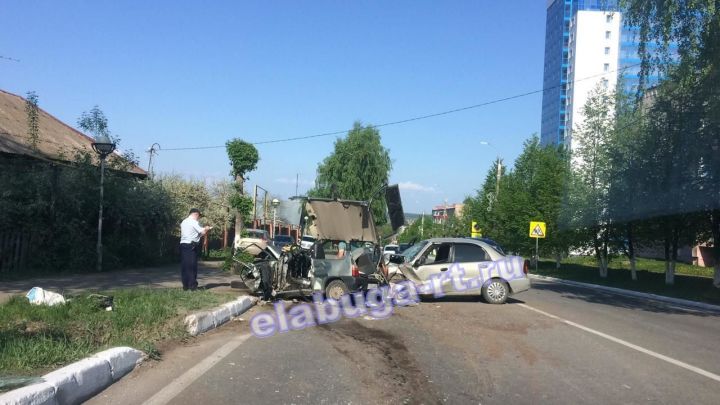 В Елабуге по вине пьяного водителя произошло страшное ДТП