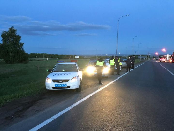В Елабуге в ходе рейда сотрудники ГИБДД наказали 20 водителей
