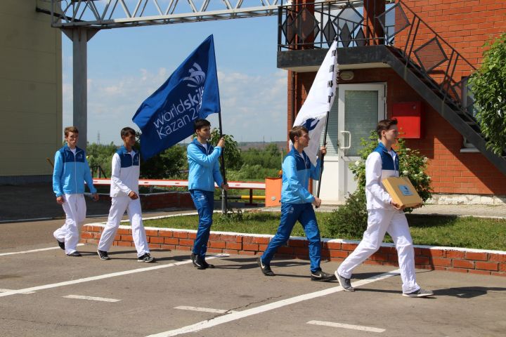 Елабугу посетила эстафета флага WorldSkills Kazan 2019