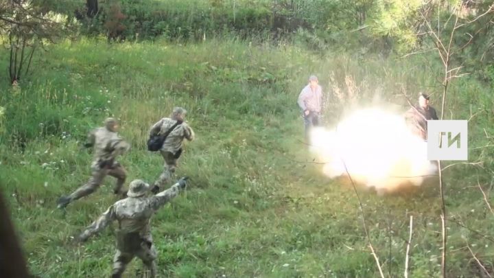 Появилось видео задержания сторонников ИГ*, готовящих теракт в Татарстане