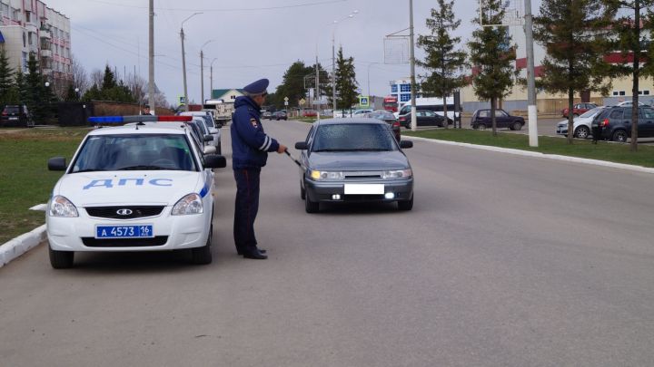 В Елабуге 14 водителей наказали за неуплату штрафов