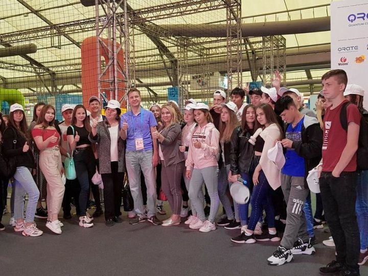 ОЭЗ «Алабуга» организовала поездку талантливых школьников на площадку мирового чемпионата WorldSkills