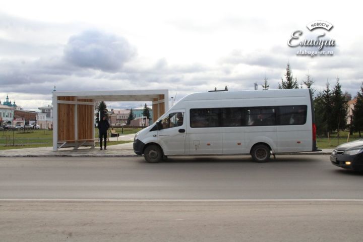 Роспотребнадзор по РТ посоветовал населению не ездить в переполненных автобусах