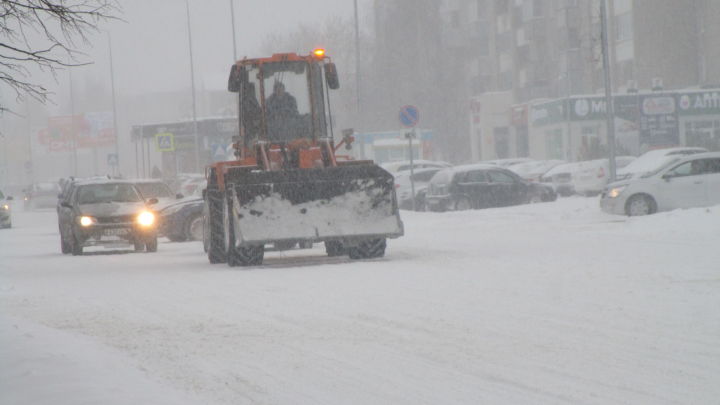 В Елабуге дали оценку работе коммунальных служб в снегопад