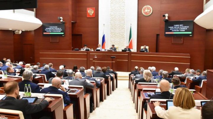 В Татарстане муниципалитеты будут получать орден «За заслуги перед РТ»