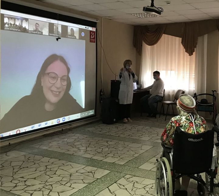 Елабужский дом-интернат для престарелых и инвалидов принял участие в концерте в режиме онлайн