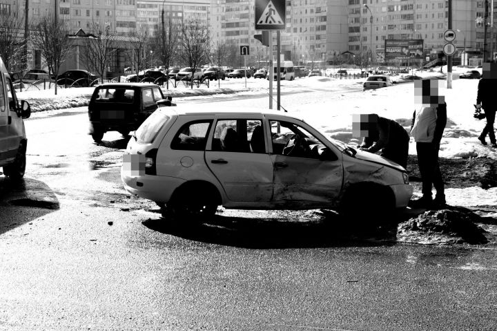 В Елабужском районе с начала года в ДТП пострадали шесть детей