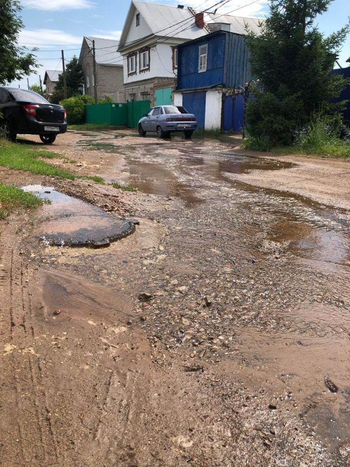 В Елабуге произошел серьезный порыв на сетях водоснабжения