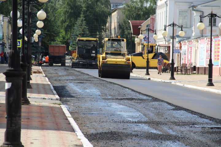Спустя более чем 10 лет на улице Казанская обновится дорожное покрытие