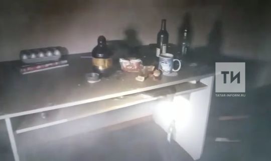 В Елабуге в горящей квартире обнаружили тело мужчины