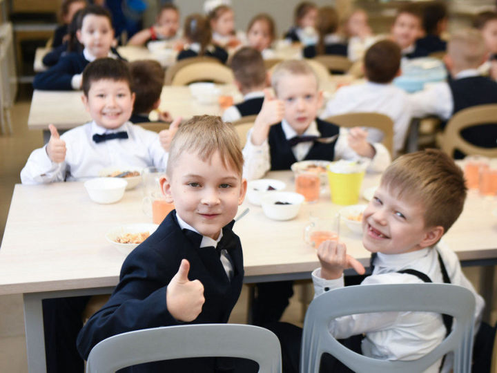 В Казани подвели первые итоги проекта родительского контроля школьного питания