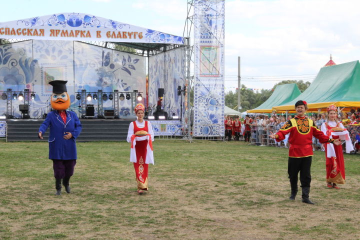 В Елабуге открылась XIV Всероссийская Спасская ярмарка
