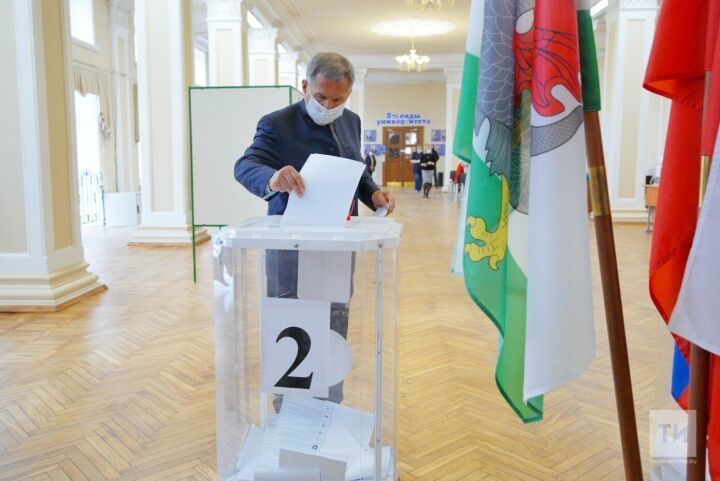 Президент РТ проголосовал на выборах в Госдуму РФ