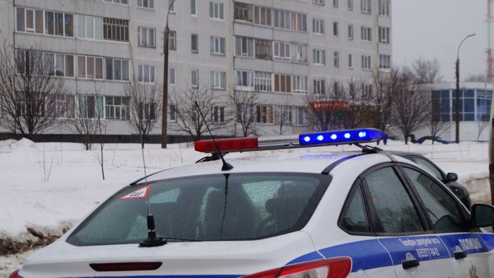В Елабужском районе в два часа ночи задержан опасный водитель