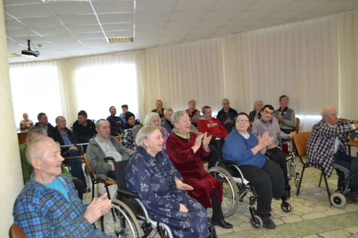 В Елабужском доме-интернате  для престарелых стартовала декада инвалидов