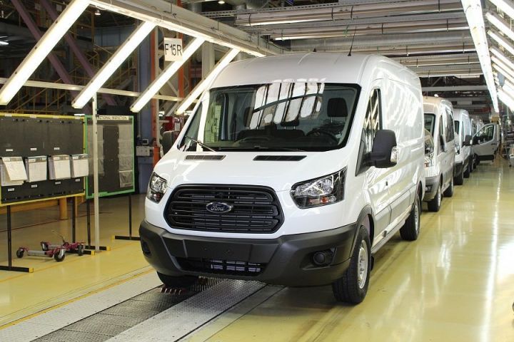 «Соллерс Форд» увеличивает производство и нанимает более 100 новых сотрудников