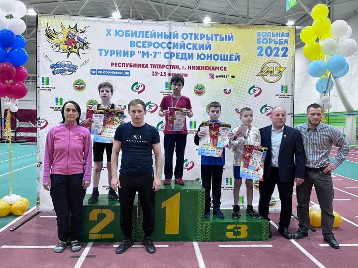 Елабужанин занял первое место на Всероссийском турнире по вольной борьбе