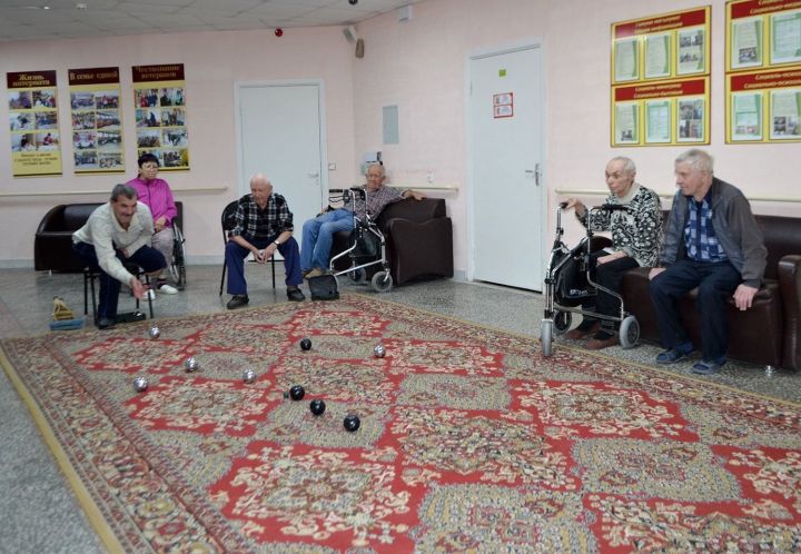 Елабужский дом-интернат для престарелых и инвалидов перешел в режим изоляции