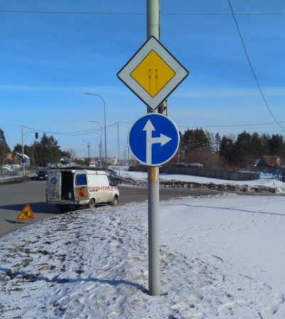 В Елабуге объяснили, почему на перекрестке улиц Строителей и Чапаева появились новые дорожные знаки