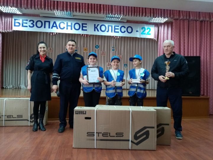 В Елабуге прошел конкурс для юных инспекторов движения «Безопасное колесо-2022»