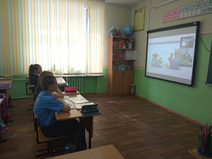 Елабужские школьники приняли участие во Всероссийской неделе детской и юношеской книги