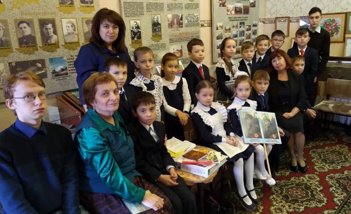 Елабужанка рассказала о музее, обустроенном в одной из школ города